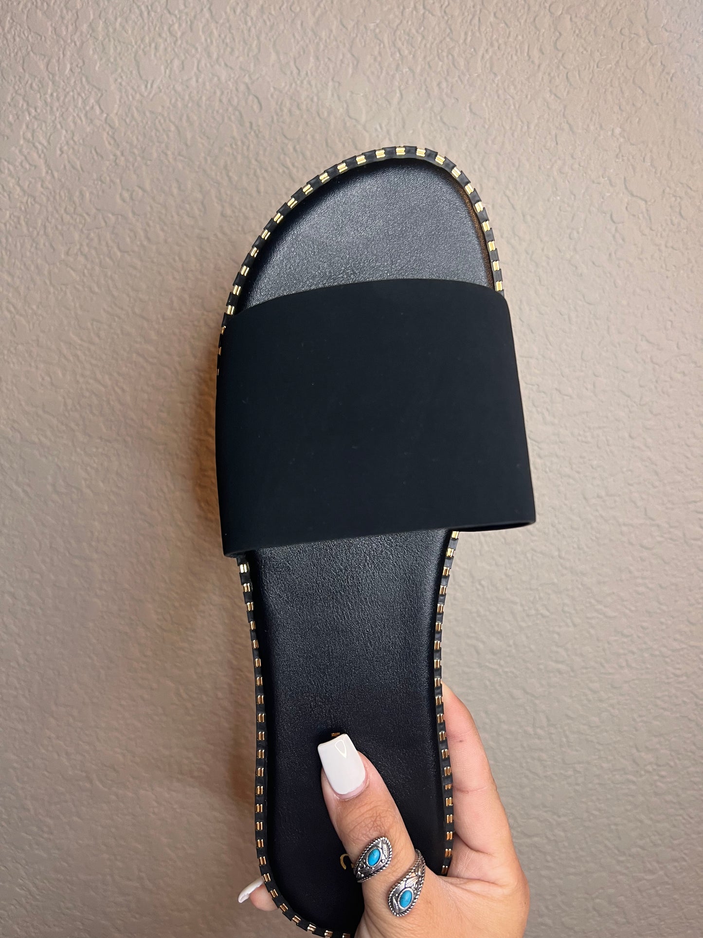 Zaira Sandal